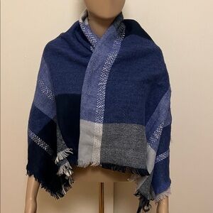 Stylish Blue and Gray Plaid Shawl